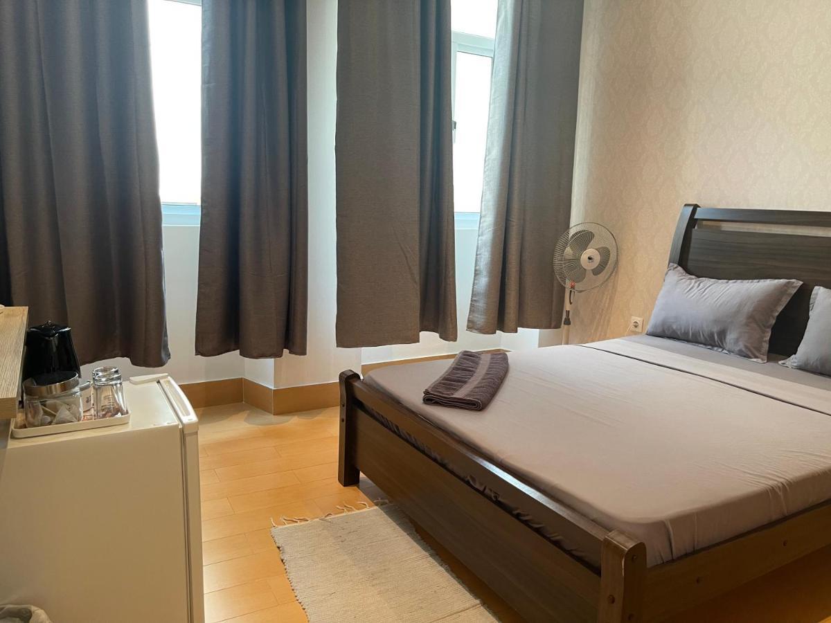 Kazarao Di Mavete Hotel Прая Екстериор снимка