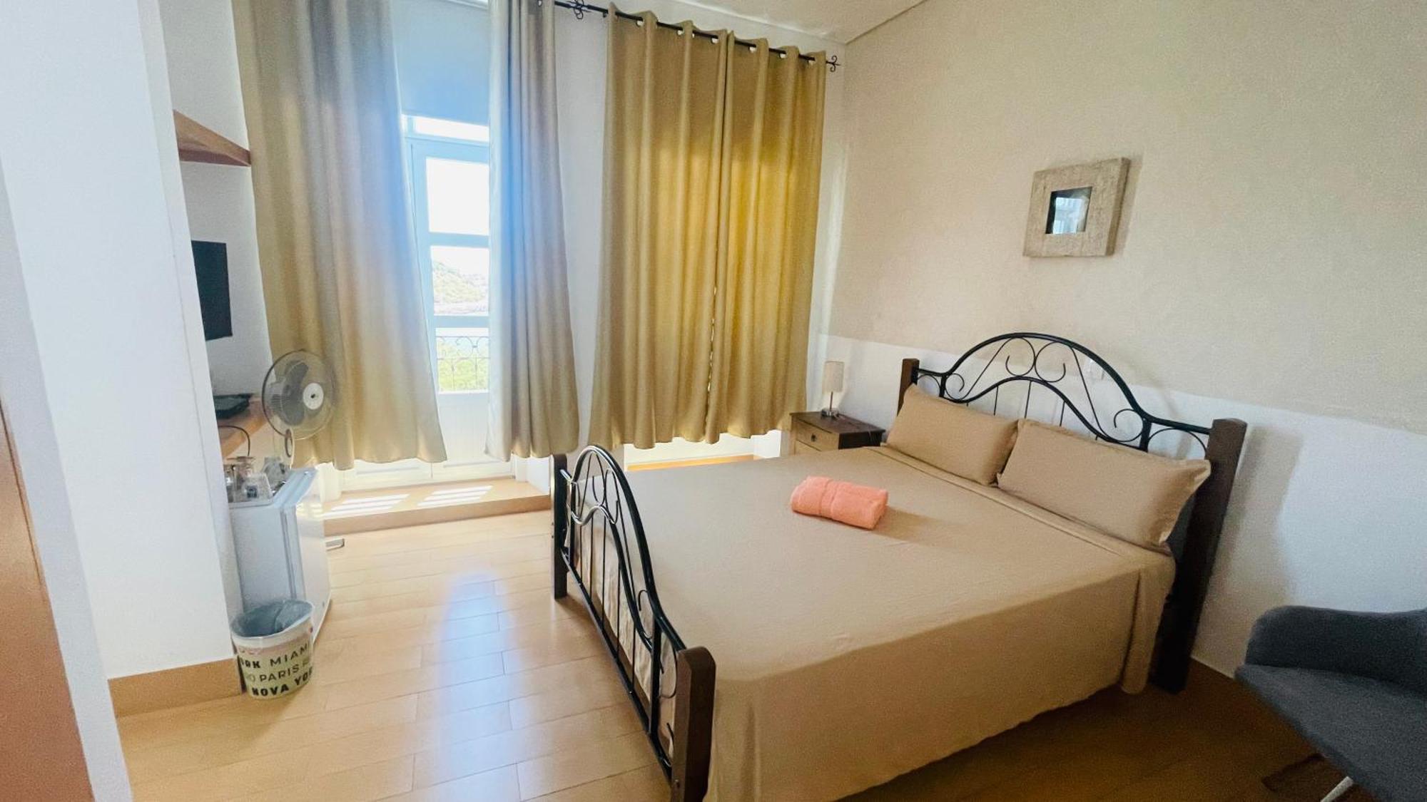 Kazarao Di Mavete Hotel Прая Екстериор снимка